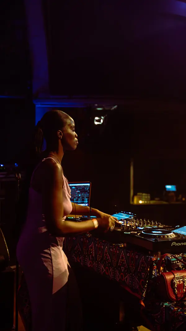 Freak del afrique photo and videoshooting by yungfisherman (4)