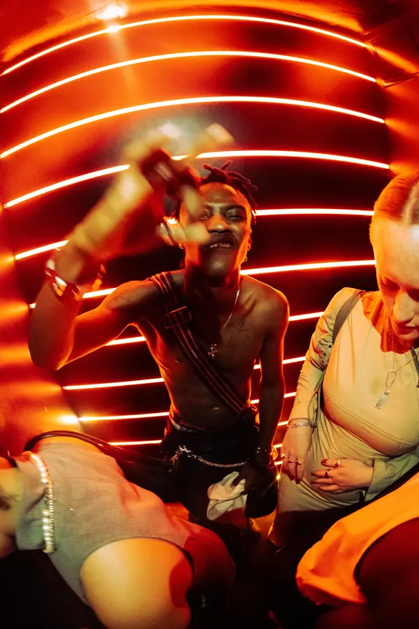 Zoltani paris photo and videoshooting by yungfisherman (1)